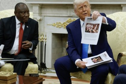 ce altceva ar fi putut face cyril sud africanii lauda calmul presedintelui lor dupa ambuscada intinsa de donald trump la casa alba 682f18d178fed