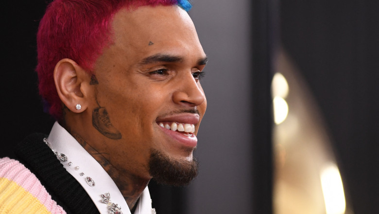 chris brown a fost arestat in marea britanie este acuzat ca a atacat un producator muzical cu o sticla 68263aedafb6e