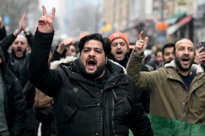 cipru va finanta repatrierea sirienilor care isi retrag solicitarile pentru azil 6838b11274ba9