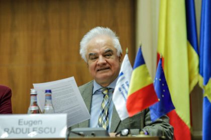 consilier bnr daca nu schimbam directia vaporului numit romania duminica viitoare titanic scrie pe noi 681cd6a8a2bfa