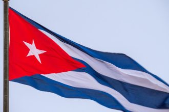 cuba acuza ue si statele unite de ingerinta in probleme de politica interna dupa arestarea a doi disidenti 68131619618a8