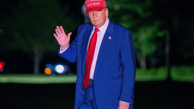 cumparatorii criptomonedei trump platesc milioane de dolari pentru sansa de a lua cina cu presedintele donald trump 682248bc8e0f2