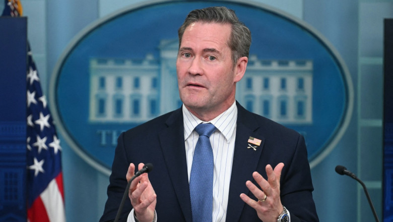 dedesubturile indepartarii lui mike waltz din postul de consilier pentru securitatea nationala al lui donald trump 681838f1528e1