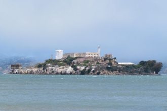 donald trump vrea sa redeschida inchisoarea alcatraz pentru a i gazdui pe cei mai nemilosi si violenti infractori din america 68184cdd0adc3