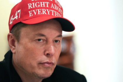 elon musk dat in judecata pentru ca nu a platit banii promisi alegatorilor in campanie pentru sustinerea lui trump 68257605c6d9f