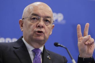 emil boc nu pot sa i reprosez nimic lui crin antonescu n a facut nicio greseala turul 2 un referendum pro europa sau anti europa 681c9f952d242