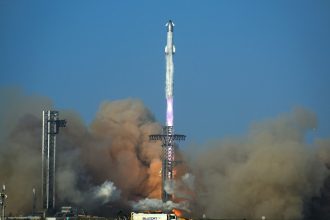 esec pentru elon musk cea mai mare racheta a companiei spacex starship a explodat deasupra oceanului indian 6836cd1712270