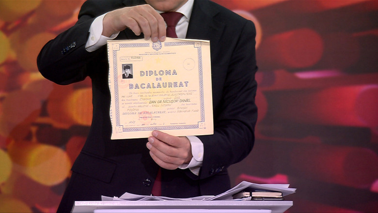 exclusiv nicusor dan si a prezentat diploma de bacalaureat dupa aparitia unui fals pe retelele sociale circula un fake news grosolan 682253c64e5db