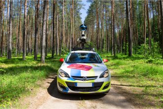 foto o vedeta pe roti cum te simti la volanul unei masini street view care ajuta google sa filmeze toate colturile lumii 682c08dabd9c5