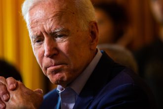 foto politburo ul lui joe biden cercul restrans care l a mentinut pe presedintele sua in cursa electorala in ciuda semnalelor de alarma 682ea27ae26e8