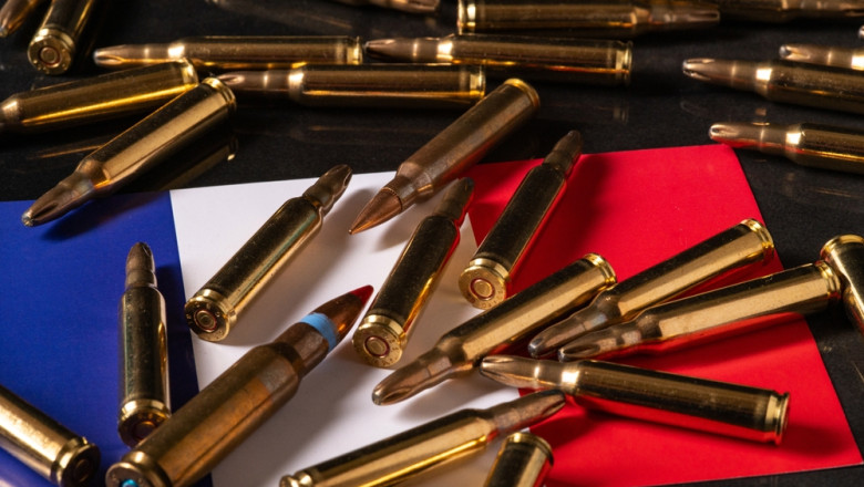 franta spune ca este pregatita sa sustina obiectivul de 5 din pib pentru cheltuielile de aparare si securitate 682609af0a412