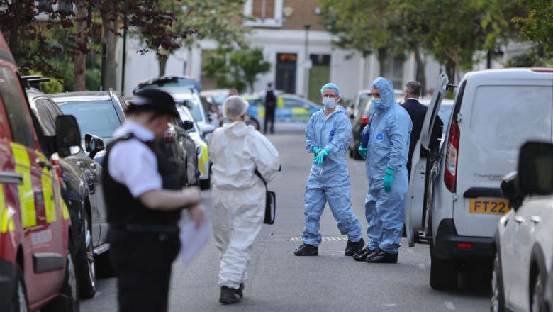 galerie foto incendiu la locuinta premierului britanic keir starmer politia antiterorista investigheaza cazul 68225f050dc5b