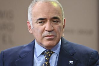 garry kasparov viziunea lui putin asupra lumii ideologia lui putin trebuie dizolvata inapoi in rusia 683040222e096