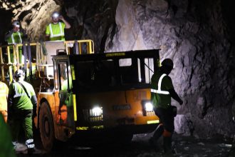 groenlanda acorda permis de exploatare miniera unui grup danezo francez investitiile sua intarzie 682e23e5cbf63