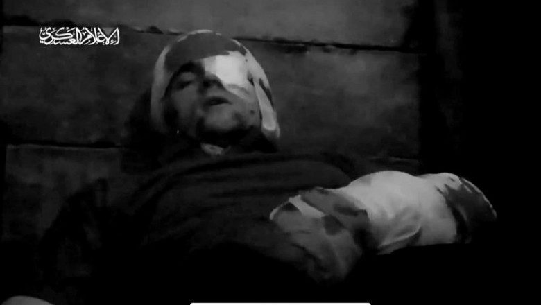 hamas a difuzat un videoclip in care apare un ostatic israelian ranit detinut in fasia gaza 68164cc13abd1