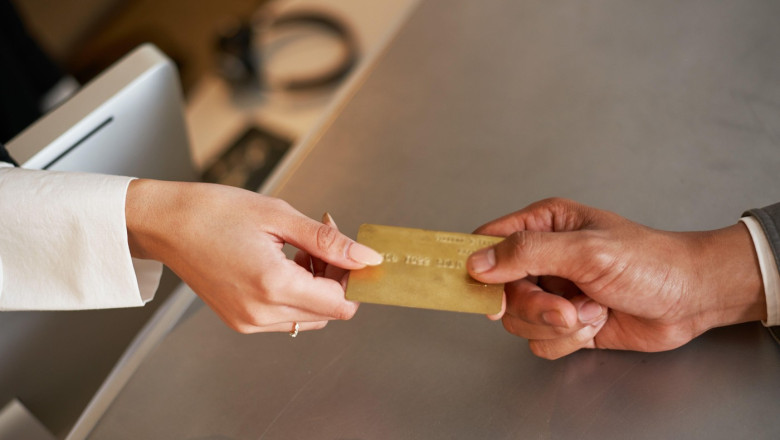 in ce investesc superbogatii piata de lux nu se prabuseste ci se reconfigureaza 682c16aa9f0ee