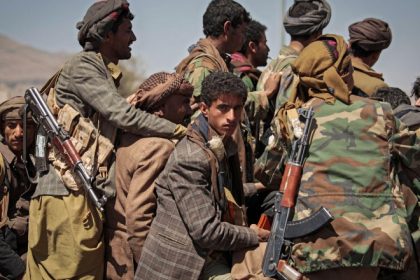 israelul anunta ca a bombardat infrastructuri ale rebelilor houthi din sudul yemenului 68191d74d4f13