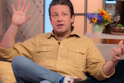 jamie oliver si a invatat copiii sa gateasca dar nu i a putut tine departe de mancarea nesanatoasa explicatiile celebrului bucatar 6822017c0e154