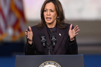 kamala harris l a acuzat pe donald trump ca a condus sua intr un mod egoist in primele 100 de zile de mandat 68130ba460b2c