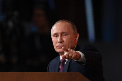 kremlinul a anuntat conditia pusa de putin pentru a se vedea cu trump si zelenski 68399dd032a1e