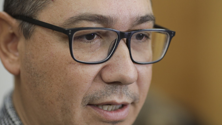 liderii social democrati il ataca pe ponta nu ai calitatea morala sa faci curatenie in psd esti un tradator mercenar si oportunist 683085bd0705e