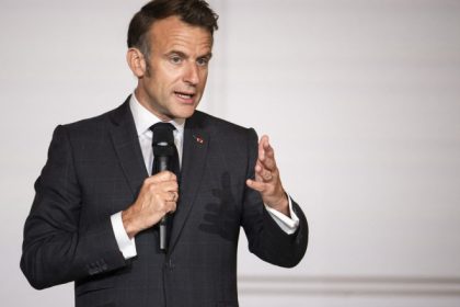 macron furios dupa scurgerile de informatii privind fratia musulmana vizat a fost ministrul de interne posibil contracandidat al sau 68303212356a8