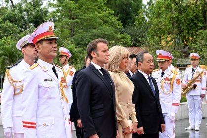 macron si a inceput turneul in asia de sud est cum incearca liderul de la paris sa impuna puterea frantei in regiune 68342d9a884a3