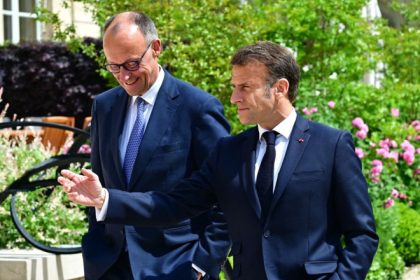 macron si merz au convenit sa infiinteze un consiliu franco german de aparare si securitate 681b84b502092