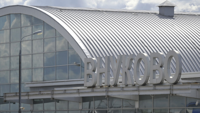 mai multe aeroporturi din moscova au fost inchise din cauza unui posibil atac cu drone ce a spus primarul capitalei ruse 6833527697fa0