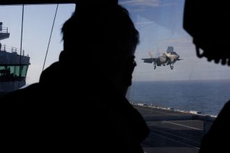 marea britanie incepe sa se pregateasca in secret pentru un atac direct al rusiei planuri de aparare vechi de 20 de ani actualizate 681ae1cd36501