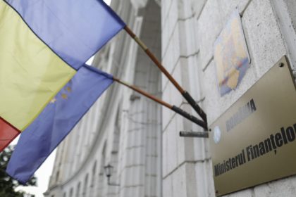 ministerul finantelor vrea sa imprumute sase miliarde lei in luna mai banii sunt pentru finantarea datoriei publice si a deficitului 6814b96605c8a