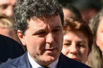 nicusor dan anunta ca miercuri se intalneste cu reprezentantii ambasadei sua 682cb6becf4be