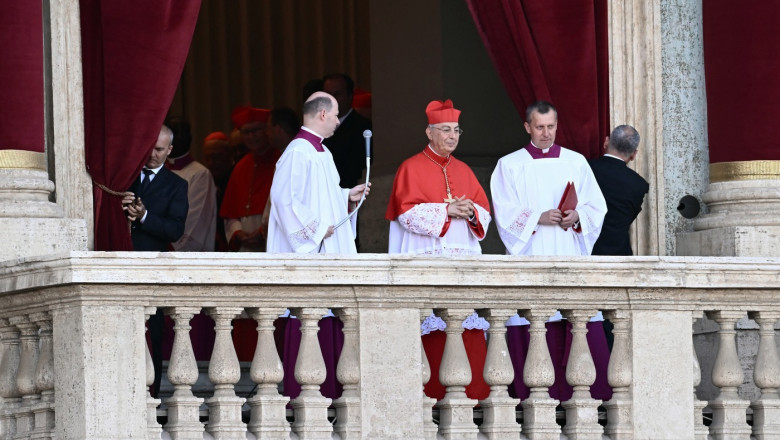 numele alese cel mai des de papi printre ele se afla si leon adoptat de noul suveran pontif 681d18fcd1354