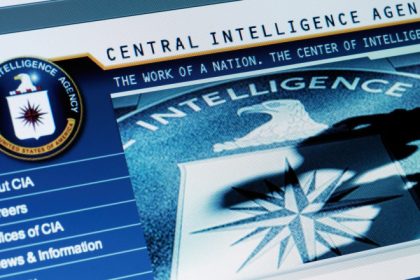 o persoana a fost impuscata de agentii de securitate in fata sediului cia din sua 682f3d2d555ad