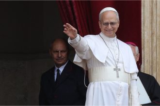 o voce profetica si un cetatean al lumii cum va conduce papa leon al xiv lea biserica catolica si ce relatie va avea cu trump 6822c4fd57e5d