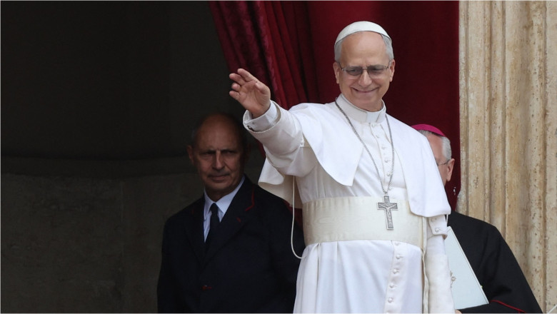 o voce profetica si un cetatean al lumii cum va conduce papa leon al xiv lea biserica catolica si ce relatie va avea cu trump 6822c4fd57e5d