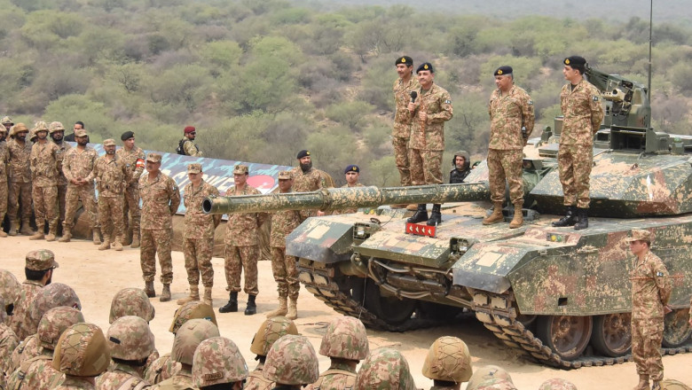 pakistanul a efectuat un al doilea tir de testare de racheta in timp ce india face exercitii de aparare ingrijorari la onu 68191d7962df0