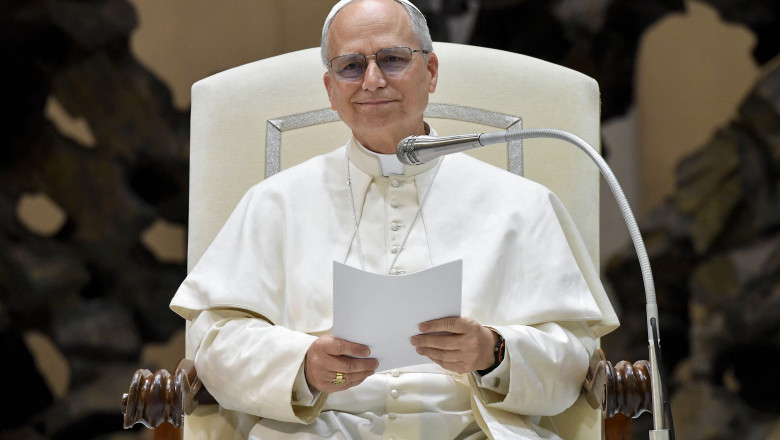 papa leon al xiv lea indeamna la pace globala razboiul nu este niciodata inevitabil ce propune vaticanul 6824a31c695fb