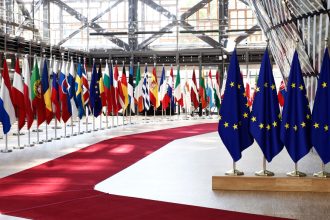 problema recunoasterii limbilor basca catalana si galiciana drept limbi oficiale in ue continua sa divizeze statele membre 6835da86098b2