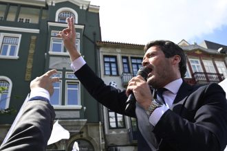 problemele de stomac au oprit campania candidatului extremei drepte din portugalia ce spun medicii 682765be05685