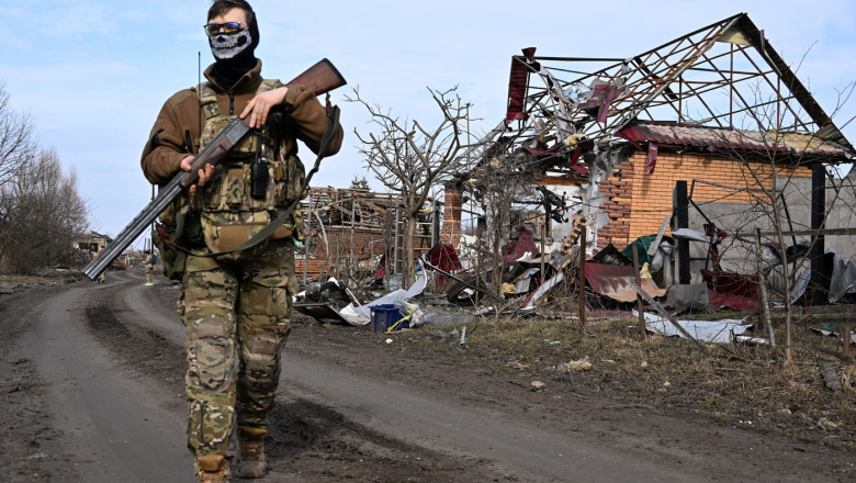 putin anunta crearea unei zone tampon la granita cu ucraina fortele noastre armate indeplinesc acum aceasta misiune 682f5a76acf68