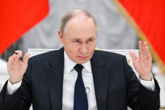 putin vrea un angajament scris de incetare a extinderii nato in schimbul pacii in ucraina surse 6836ea623687c