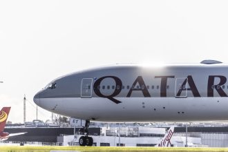 qatarul a comandat 160 de avioane boeing la cateva zile dupa cea mai mare mita din istoria recenta ce spune donald trump 6824bbb1148fa