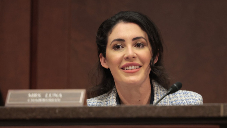 republicana anna paulina luna care a vizitat romania luna trecuta a anuntat pe cine sustine este pro america si pro maga 6826e4cf922b5