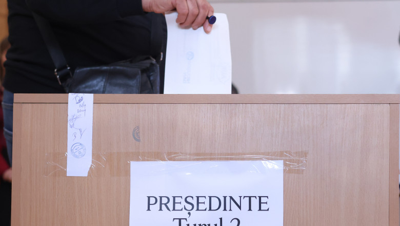 rezultate finale ale alegerilor prezidentiale de la bec nicusor dan a obtinut 6 168 642 de voturi george simion 5 339 053 682cb211d1a14