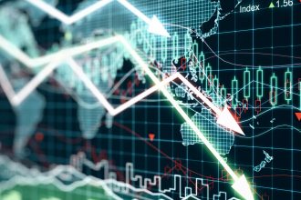 riscuri economice grave pentru romania analist daca ne indepartam de europa va fi un dezastru care nu mai poate fi oprit 681a3426cbd19