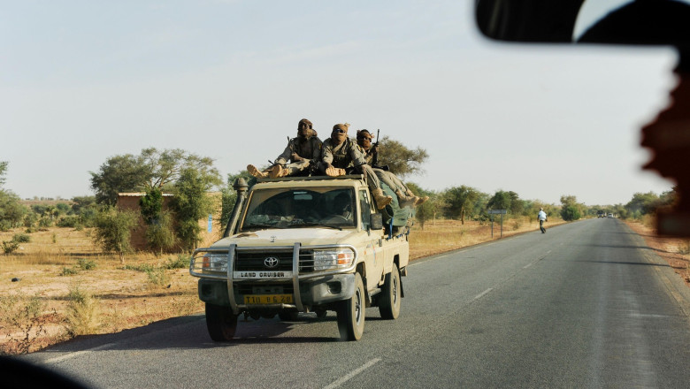 rusia acuza ucraina ca inarmeaza gruparile teroriste din africa dupa ce a ajutat la instaurarea mai multor dictaturi in zona 6838603b3eb41
