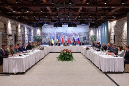 rusia si ucraina au inceput la istanbul primele negocieri directe de dupa primavara lui 2022 cele doua parti sunt aici 68272418f1b2a