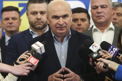 sedinta pnl la vila lac liberalii decid cu ce mandat merg la negocierile cu nicusor dan participa si ilie bolojan 682dcda5c3103