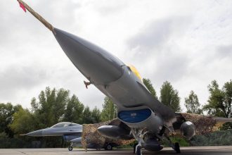 statele unite vor vinde ucrainei piese de schimb pentru avioanele de lupta f 16 6815bb7115929